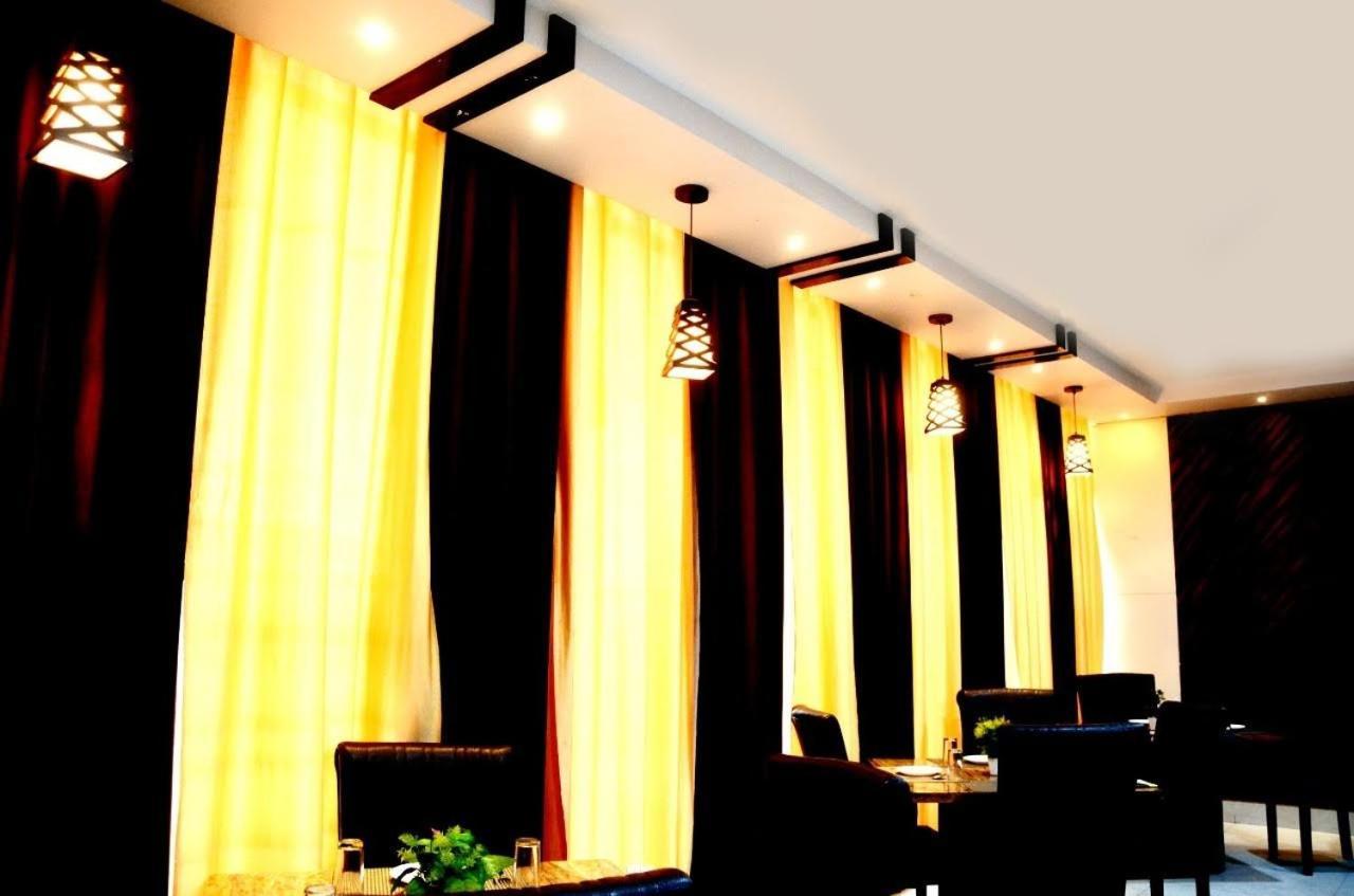 Taraji Resort Ayodhya Luaran gambar