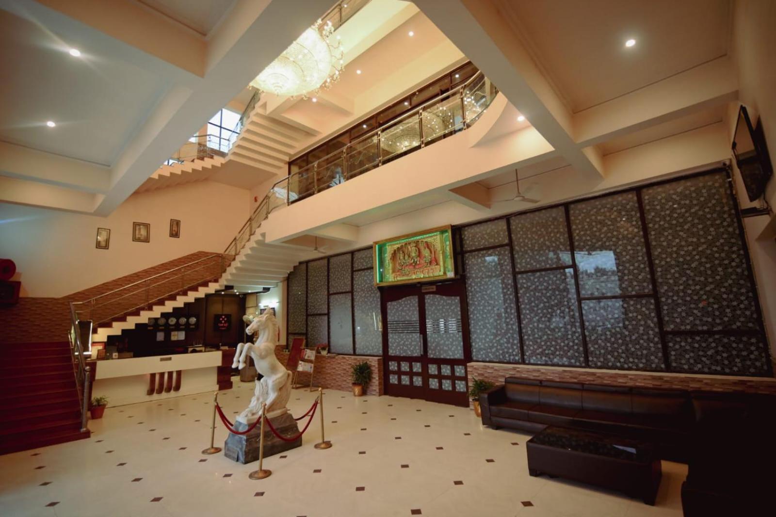 Taraji Resort Ayodhya Luaran gambar